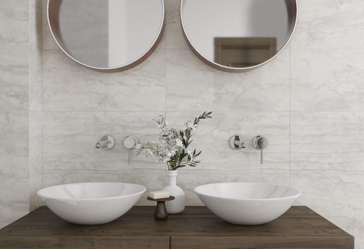 Απεικονίζεται το ντεκόρ τοποθετημένο σε ένα μπάνιο.