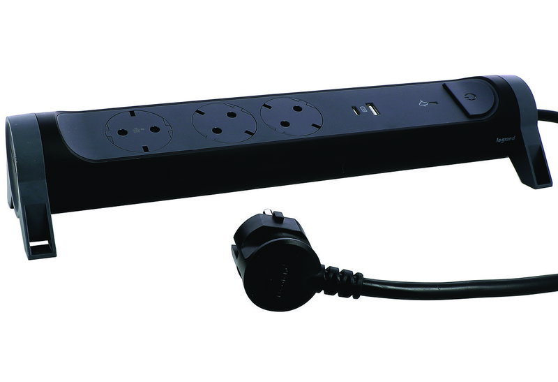 Πολύπριζο Υπέρτασης Legrand 3 Θέσεων&2 USB και Καλώδιο 1,5M